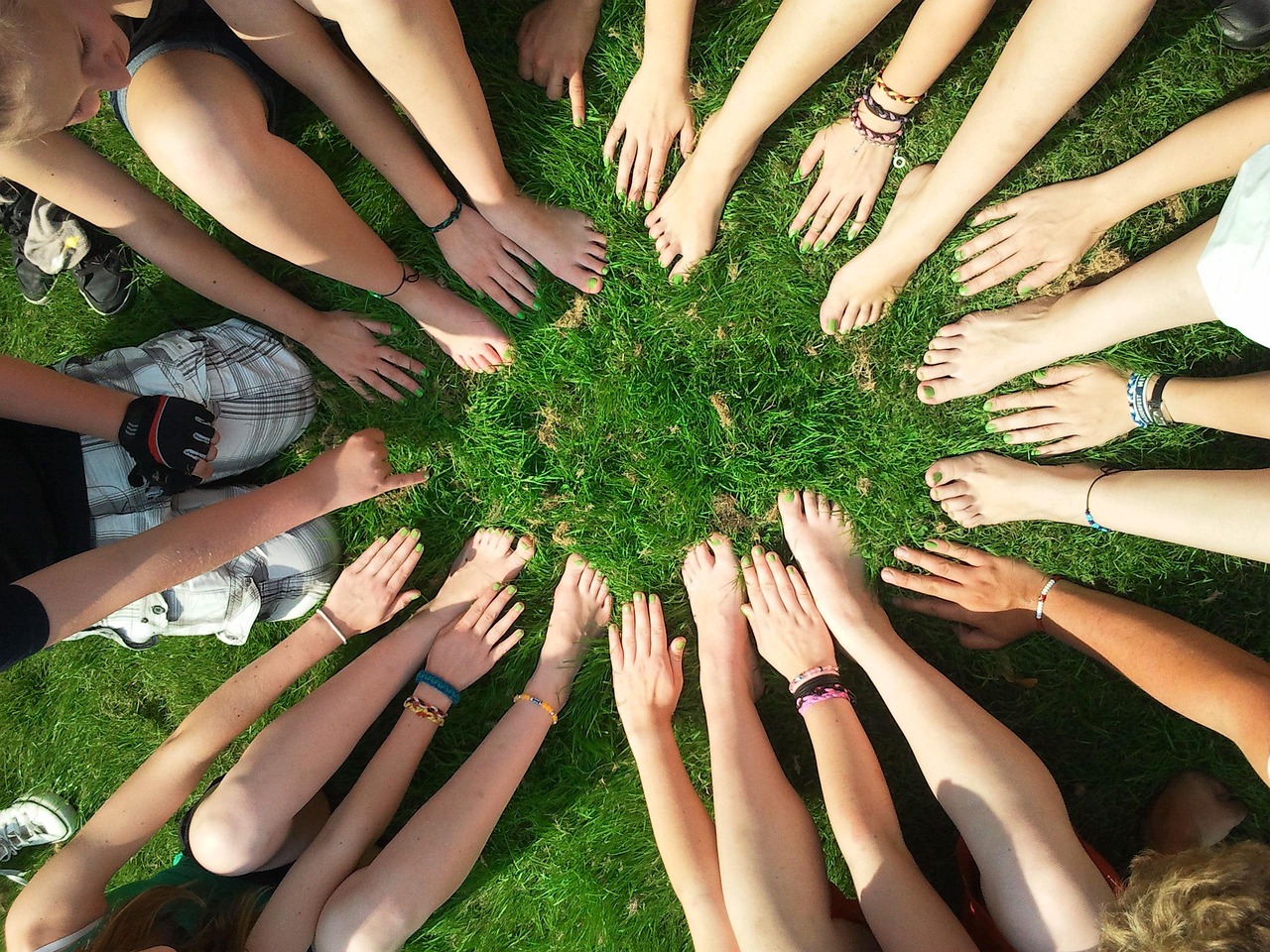 team group community circle support