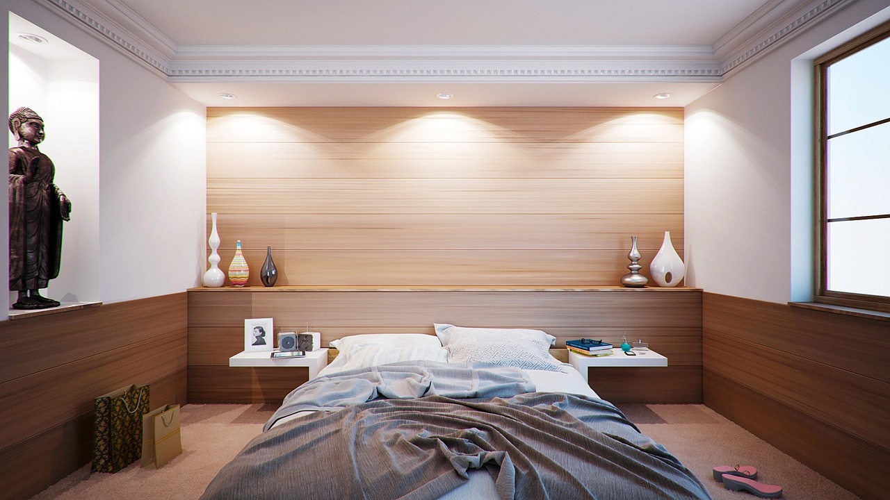cozy bedroom clean bright safe
